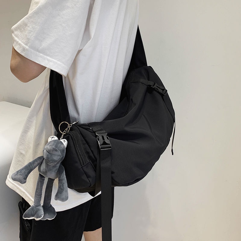 [XKB] 1 [READY STOCK] Waterproof Messenger Bag, Men's Messenger Bag, Functional Tooling Bag, Black Large-Capacity Sports Bag